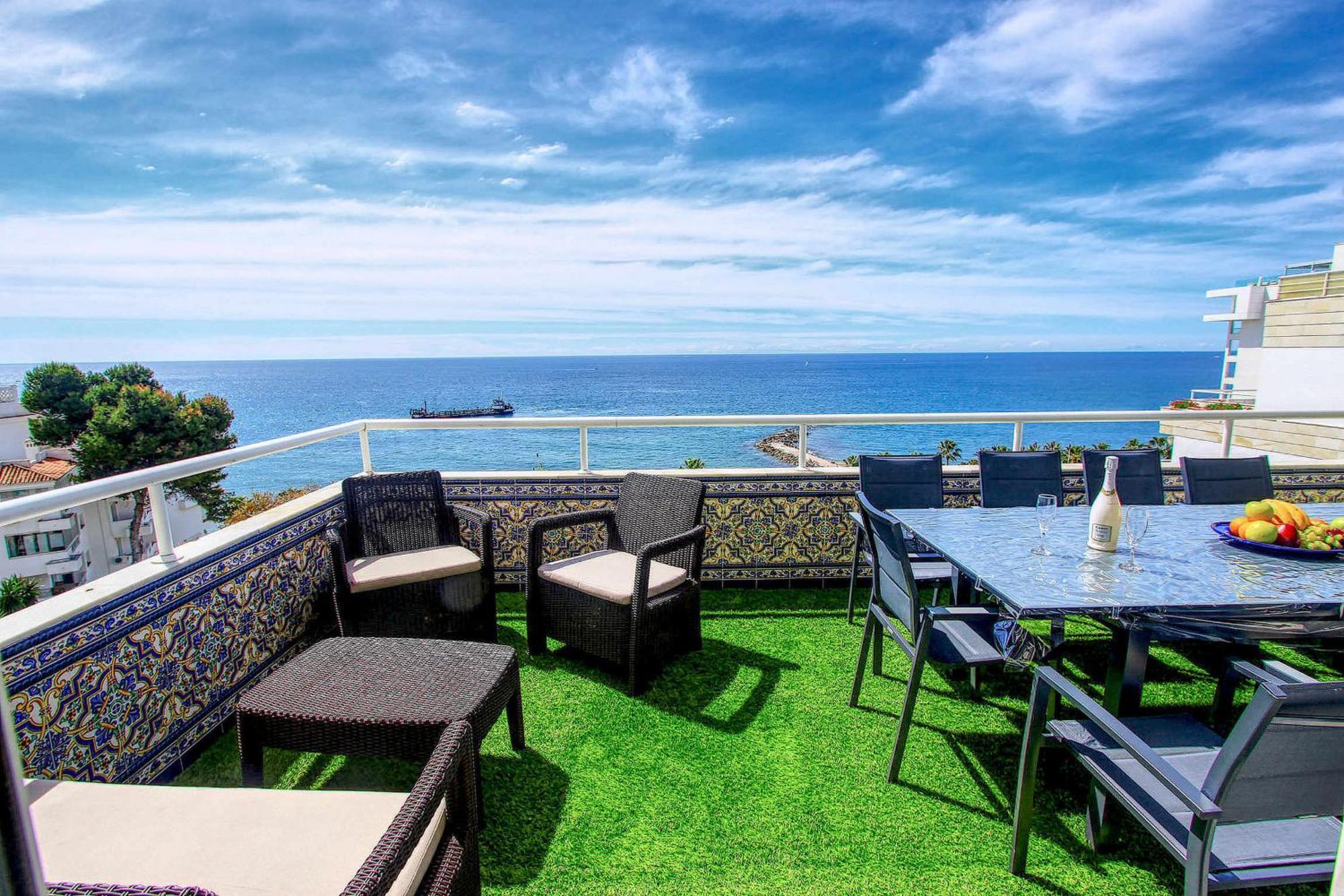 Appartement 1149 Unique Beachfront Penthouse Center 400m2